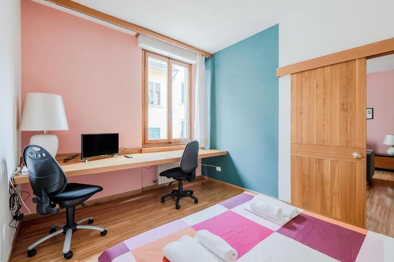 Santa Croce - Chic Retreat In The Heart Of Firenze 0*,  Italia